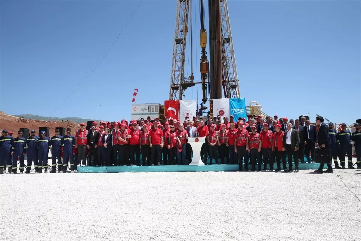 TBMM Başkanı Kurtulmuş, Gabar Dağı’ndaki petrol üretim sahasında konuştu Açıklaması