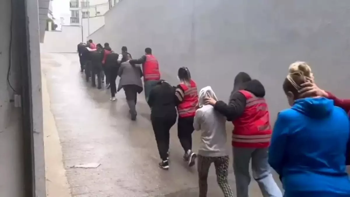 Tekirdağ’da Fuhuş Operasyonu: 12 Gözaltı