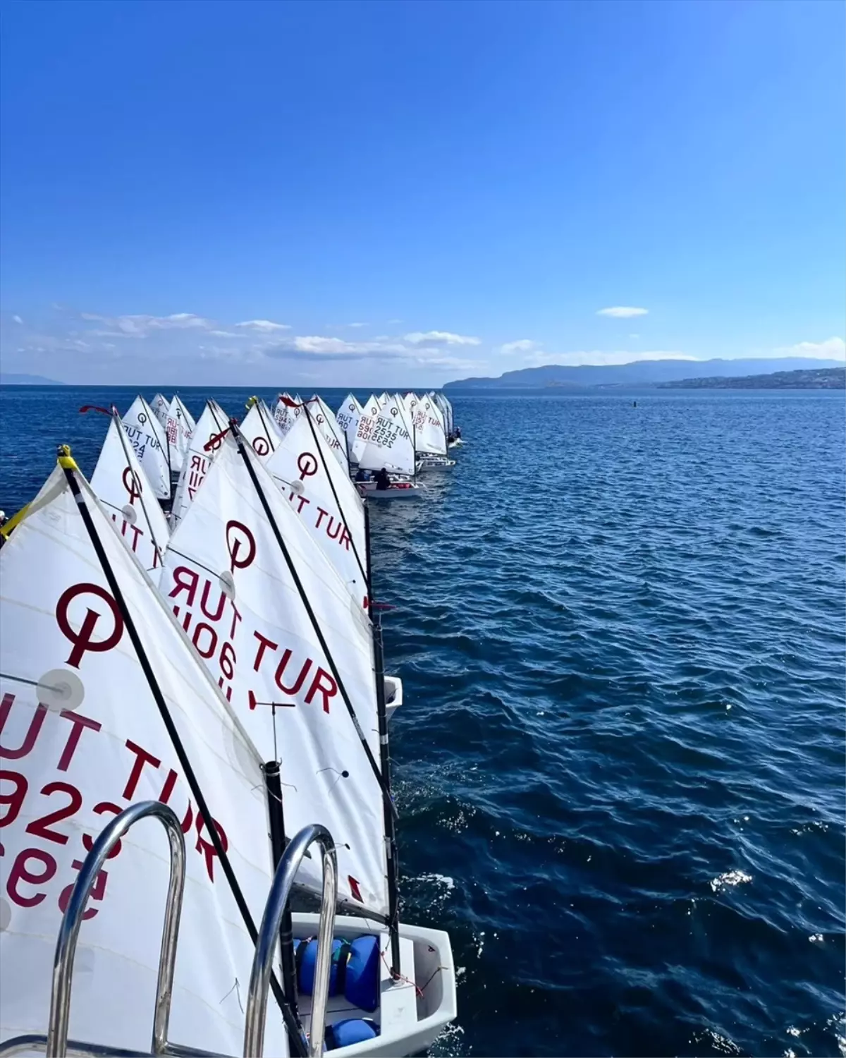 Tekirdağ’da Yelken Yarışları Düzenlendi