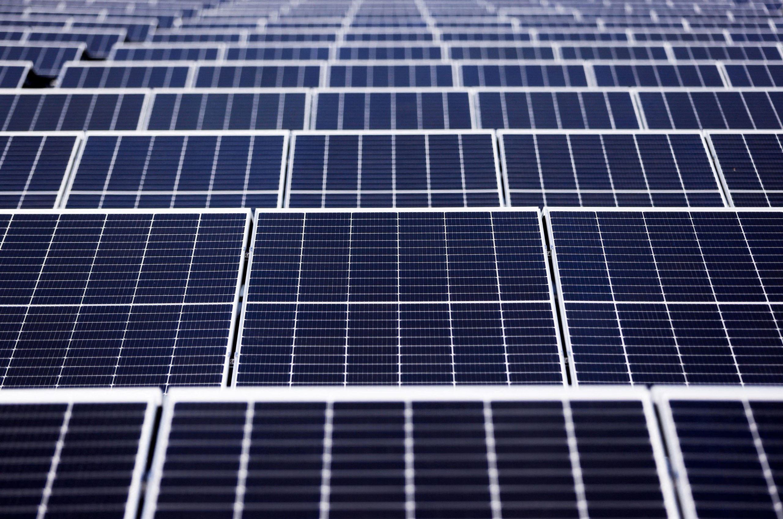 Temiz enerjide kirli oyun: Çin’in güneş enerjisi ekipmanlarında casusluk tehlikesi