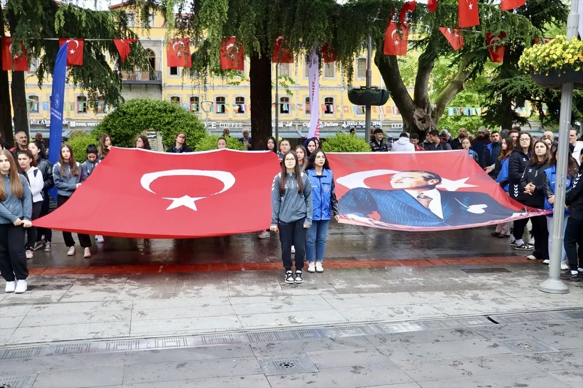 Trabzon’da Gençlik Yürüyüşü gerçekleştirildi