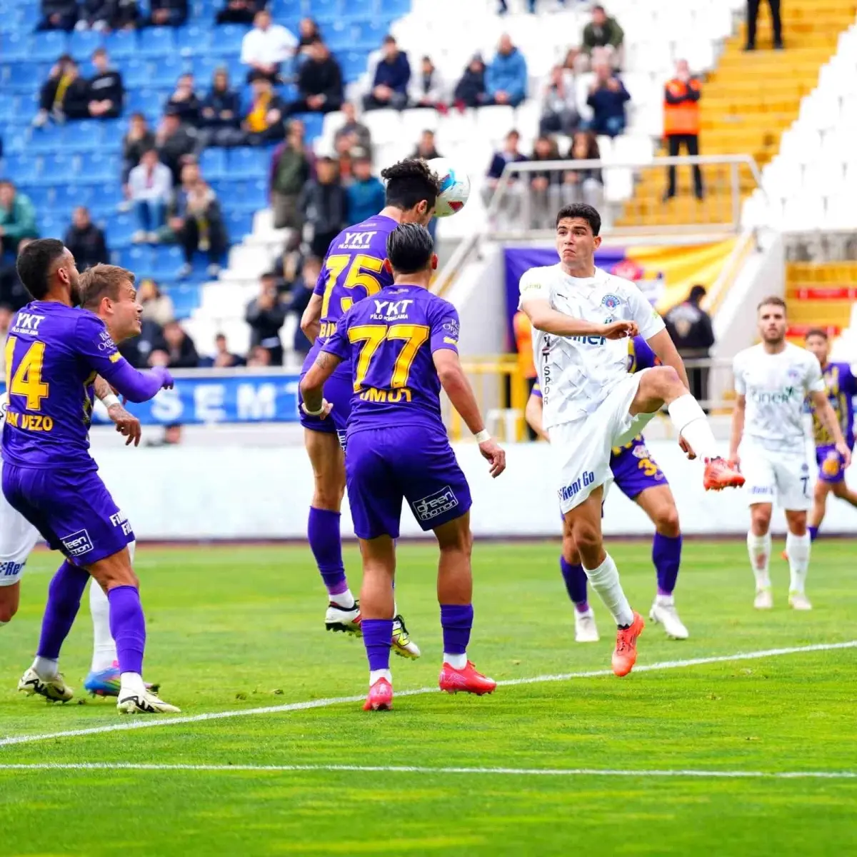 Trendyol Süper Lig: Eyüpspor: 0 Kasımpaşa: 1 (İlk yarı)