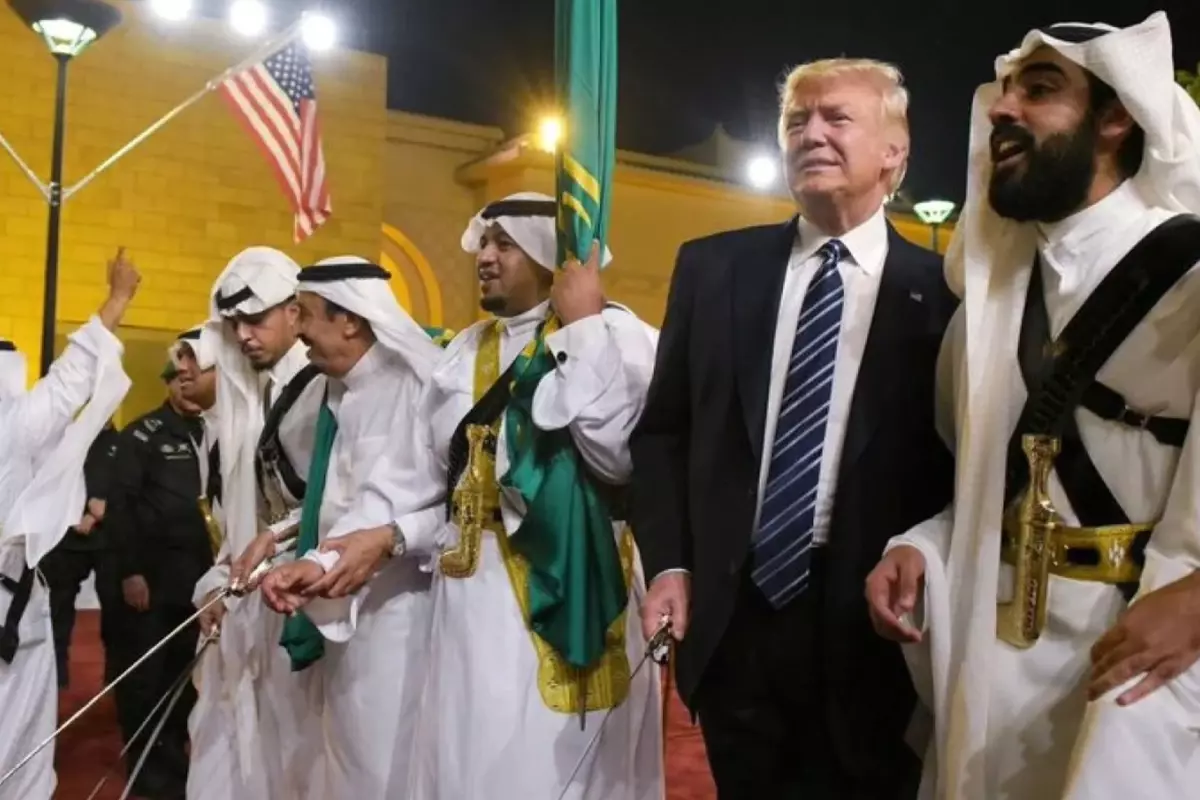 Trump, Körfez ülkelerinden 3 trilyon doları aşan yatırım ve silah anlaşmalarıyla dönüyor
