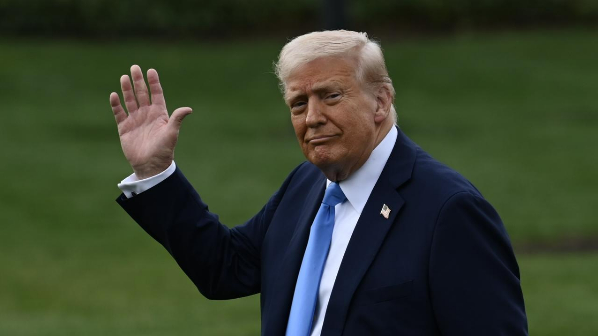 Trump’ın, Birleşik Arap Emirlikleri’ne 1,45 milyar dolarlık silah satışı teklifi