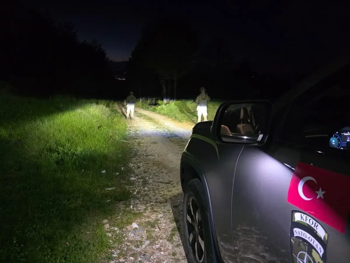 Türk Askeri Kosova’da Güvenliği Sağlıyor