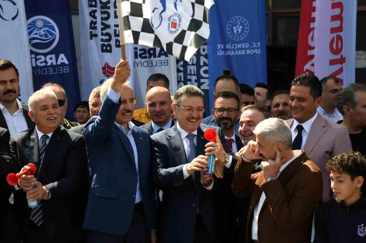 Türkiye Kupası 4. Etap Yol Yarışı Arsin’de Başladı