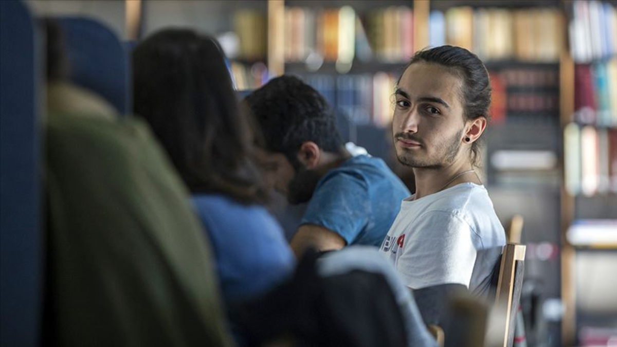 Türkiye’de gençlerin yüzde 51,8’i mutlu