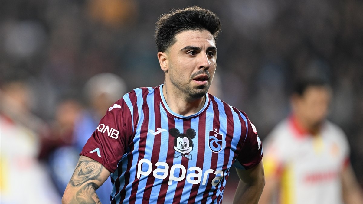 Uğurcan Çakır detayı! Ozan Tufan, dünyada en iyi 11’ini belirledi