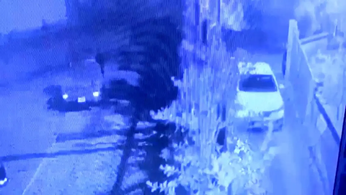 Üsküdar’da İş Yerine Kurşun Yağdıran 2 Şüpheli Yakalandı