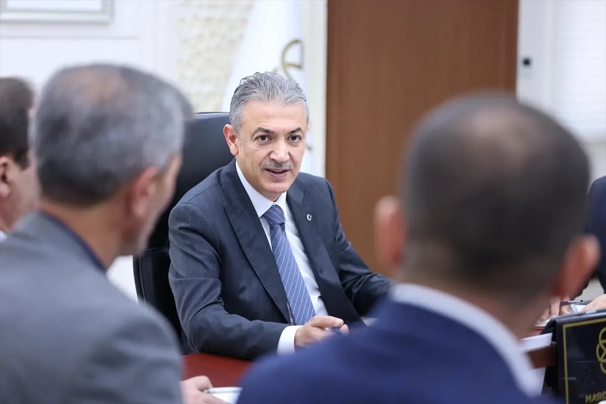 Vali Akkoyun Muhtarlarla Toplandı