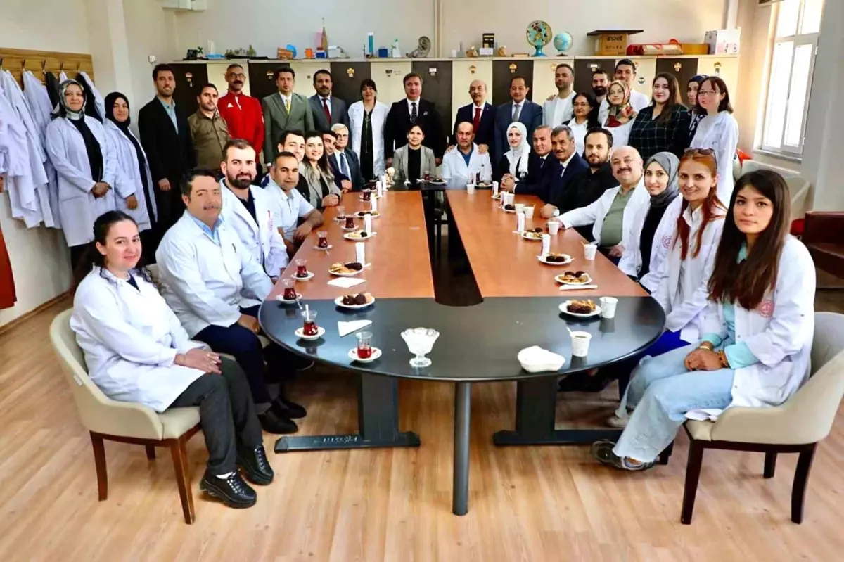 Vali Aydoğdu’dan Meslek Liselerine Destek