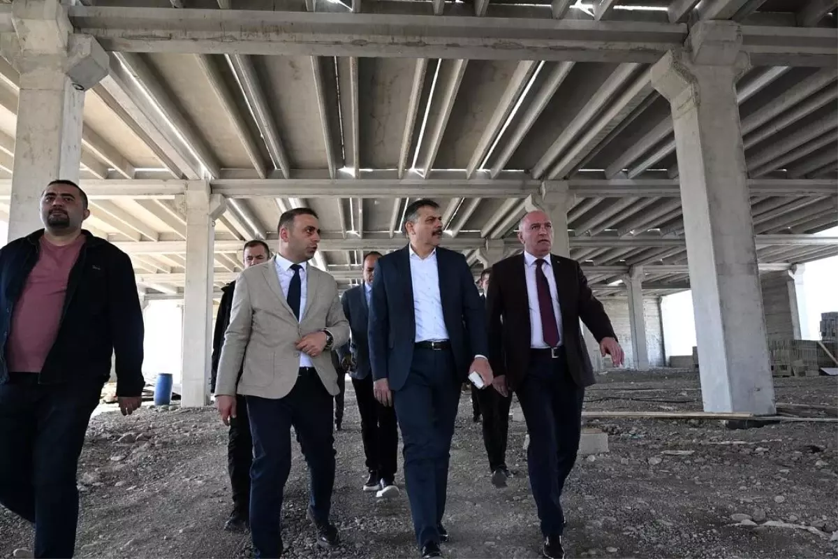 Vali Çiftçi, 2. Organize Sanayi Bölgesi’nde İncelemelerde Bulundu