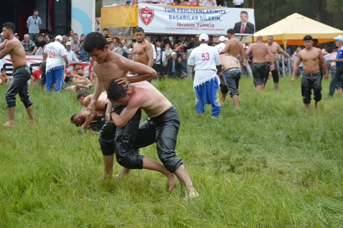 Yağlı Güreşlerin Şampiyonu Süleyman Başar