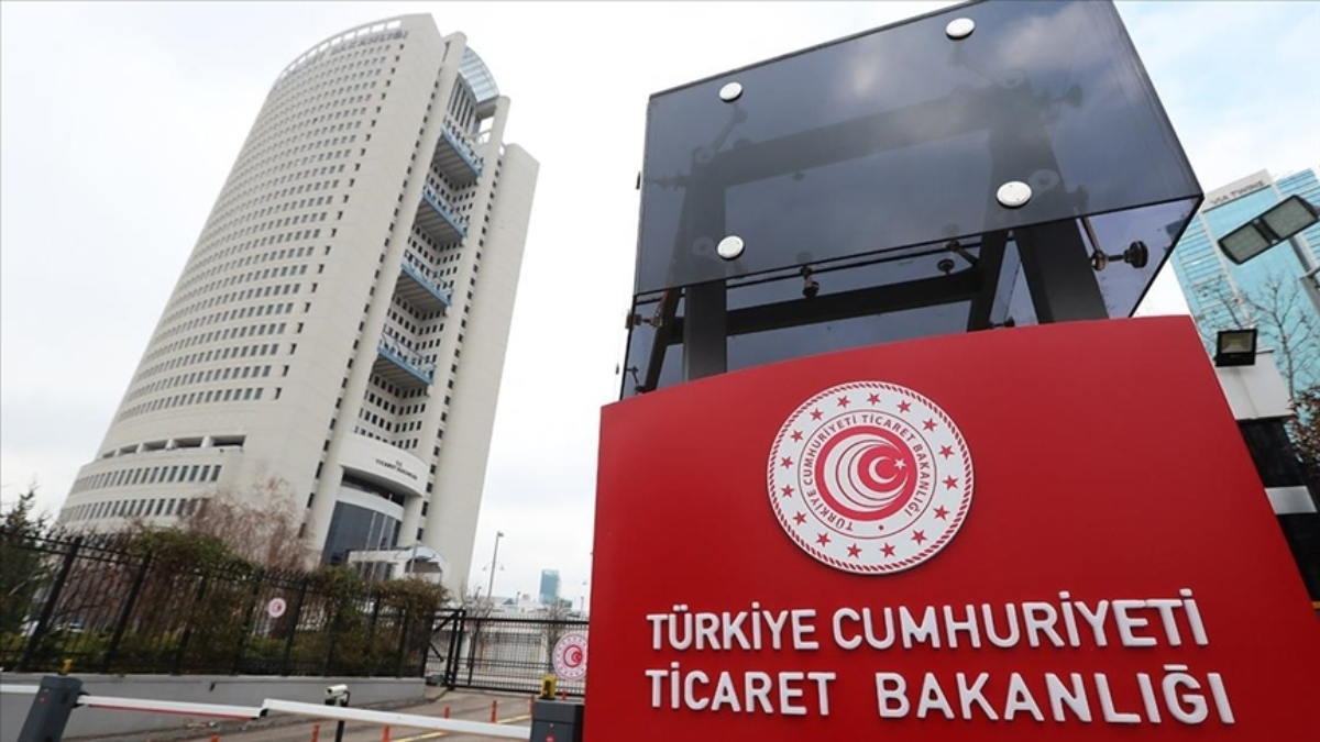 Yılın ilk 4 ayında 17 ilde, 1 milyar doların üzerinde ihracat gerçekleştirildi