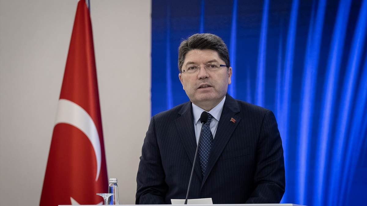 Yılmaz Tunç’tan infaz düzenlemesine ilişkin dezenformatif haberlere tepki