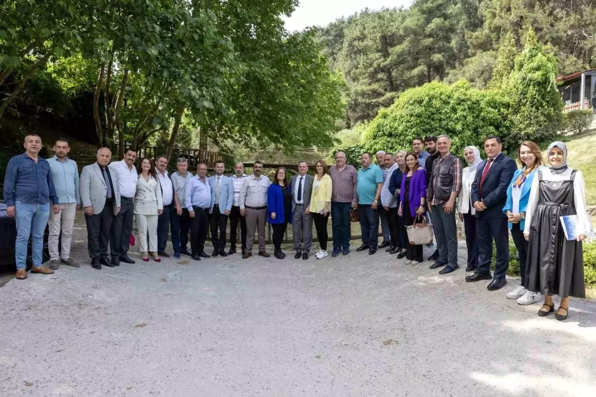 Yunusemre Belediye Başkanı Balaban, Muhtarlarla Bir Araya Geldi