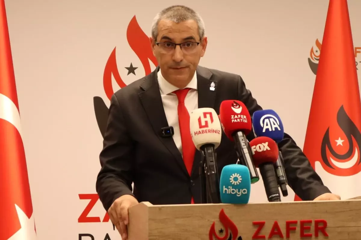 Zafer Partili Batur’dan tartışma yaratacak Sırrı Süreyya Önder mesajı